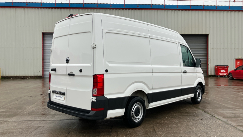 Volkswagen Crafter Cr35 Mwb Diesel 2.0 TDI 140PS Commerce Plus High Roof Van Auto